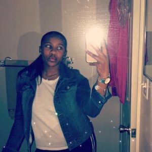 Meet your Posher, Alyssa